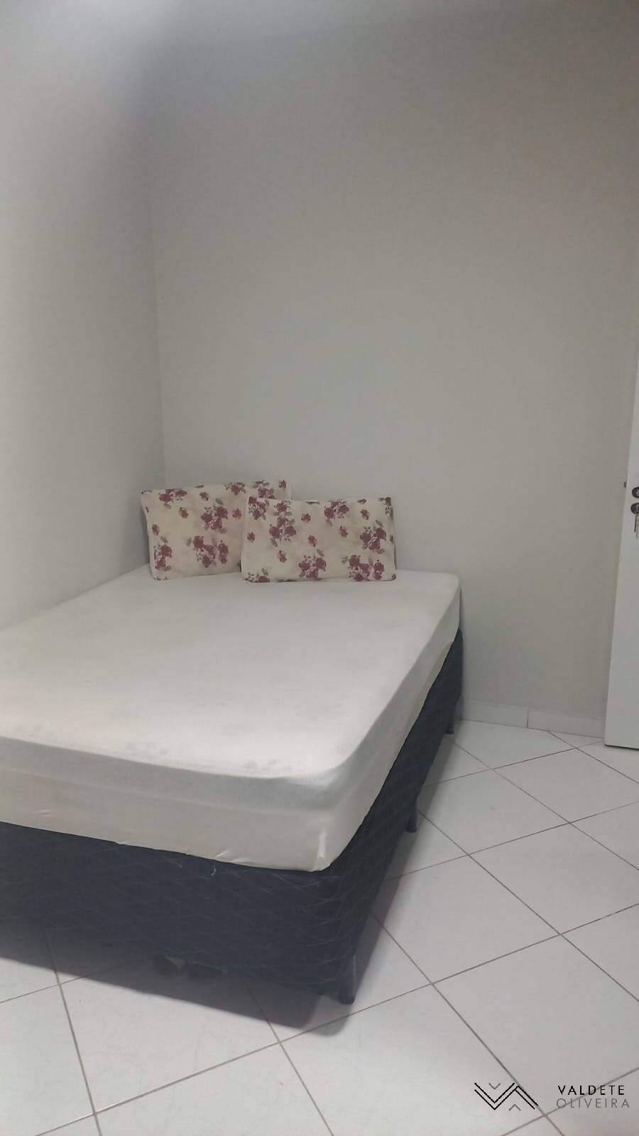 Apartamento à venda com 2 quartos, 55m² - Foto 3