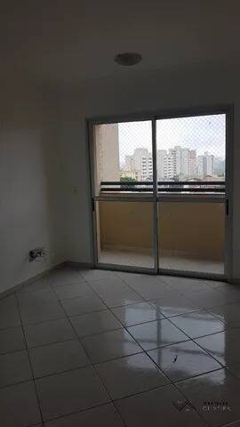 Apartamento à venda com 3 quartos, 84m² - Foto 2