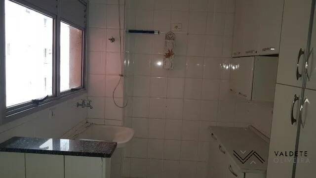 Apartamento à venda com 3 quartos, 84m² - Foto 13