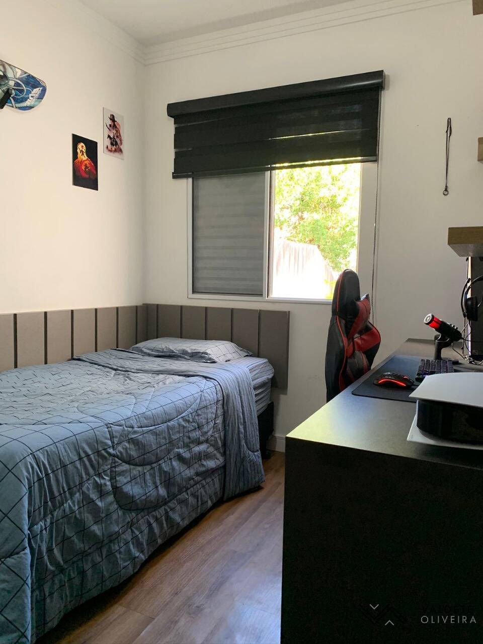 Apartamento à venda com 3 quartos, 150m² - Foto 2