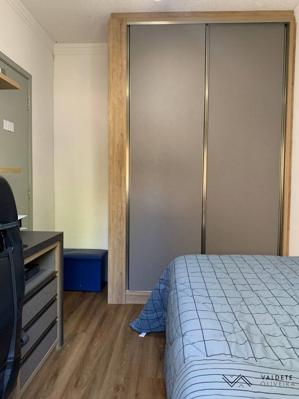 Apartamento à venda com 3 quartos, 150m² - Foto 3