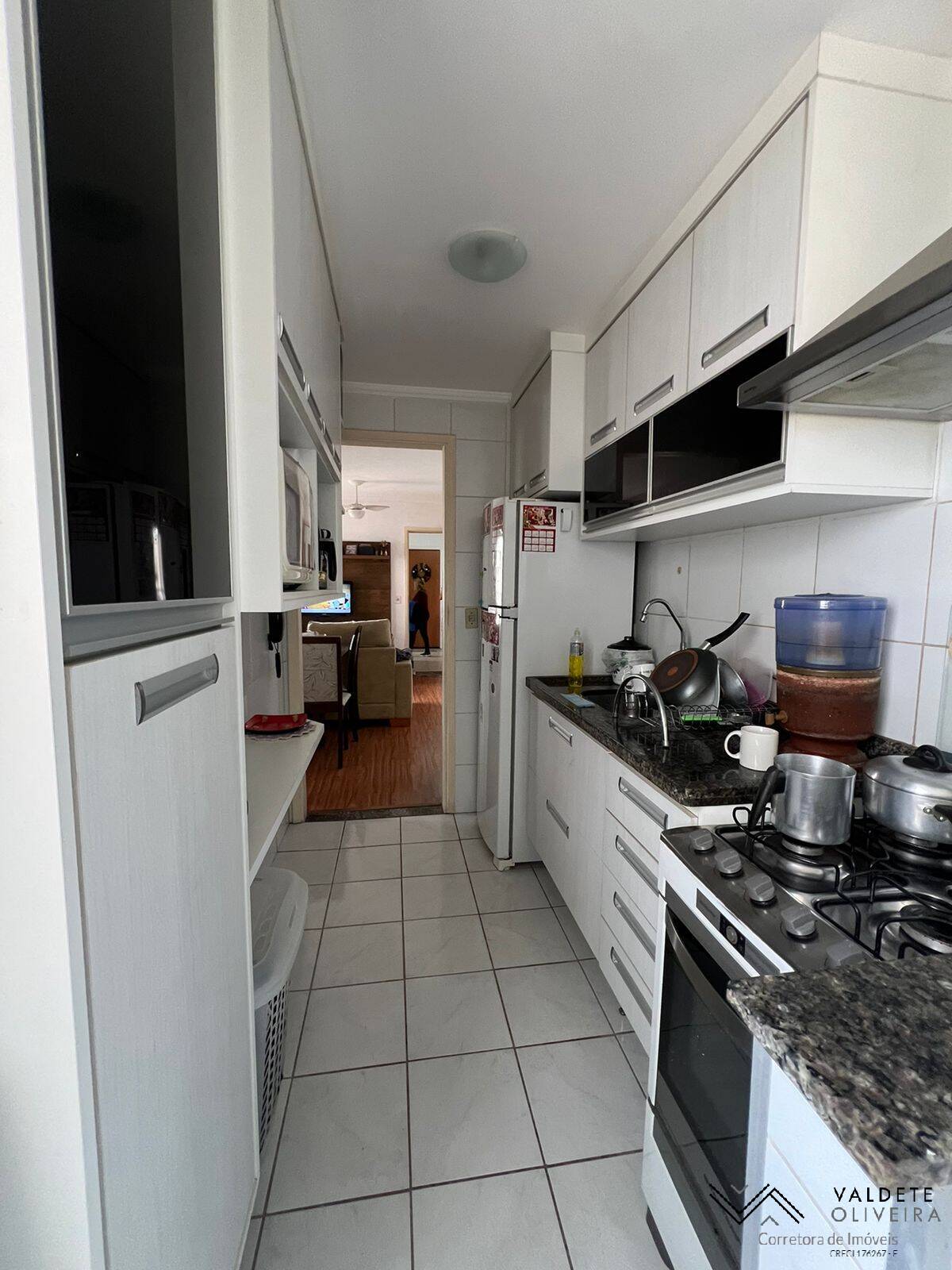 Apartamento à venda com 2 quartos, 50m² - Foto 17