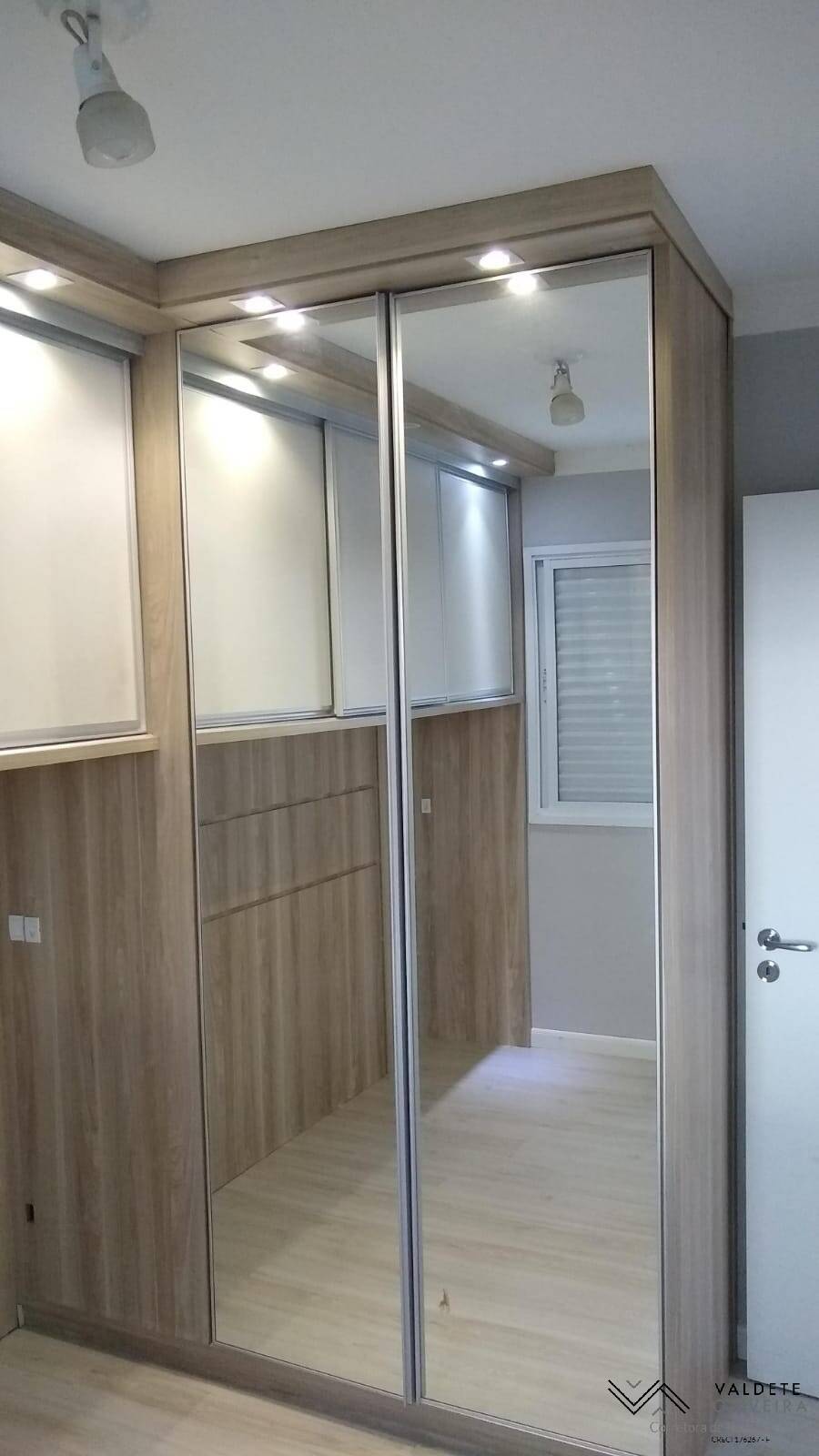 Apartamento à venda com 2 quartos, 55m² - Foto 8