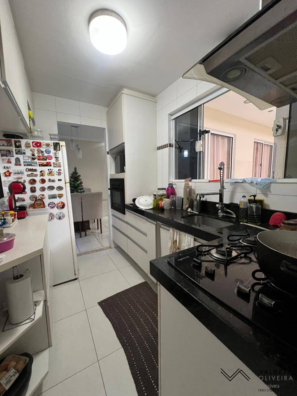 Casa à venda com 3 quartos, 250m² - Foto 3