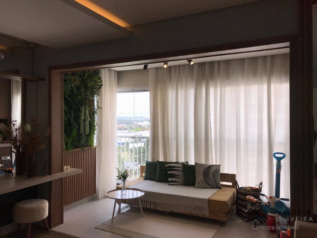 Apartamento à venda com 2 quartos, 75m² - Foto 1