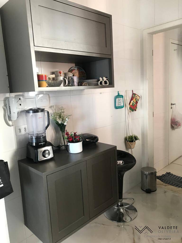 Apartamento à venda com 2 quartos, 75m² - Foto 15