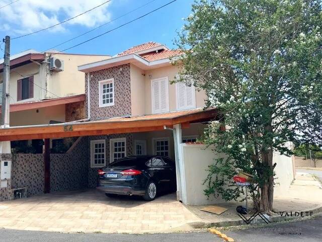 Casa à venda com 3 quartos, 259m² - Foto 1