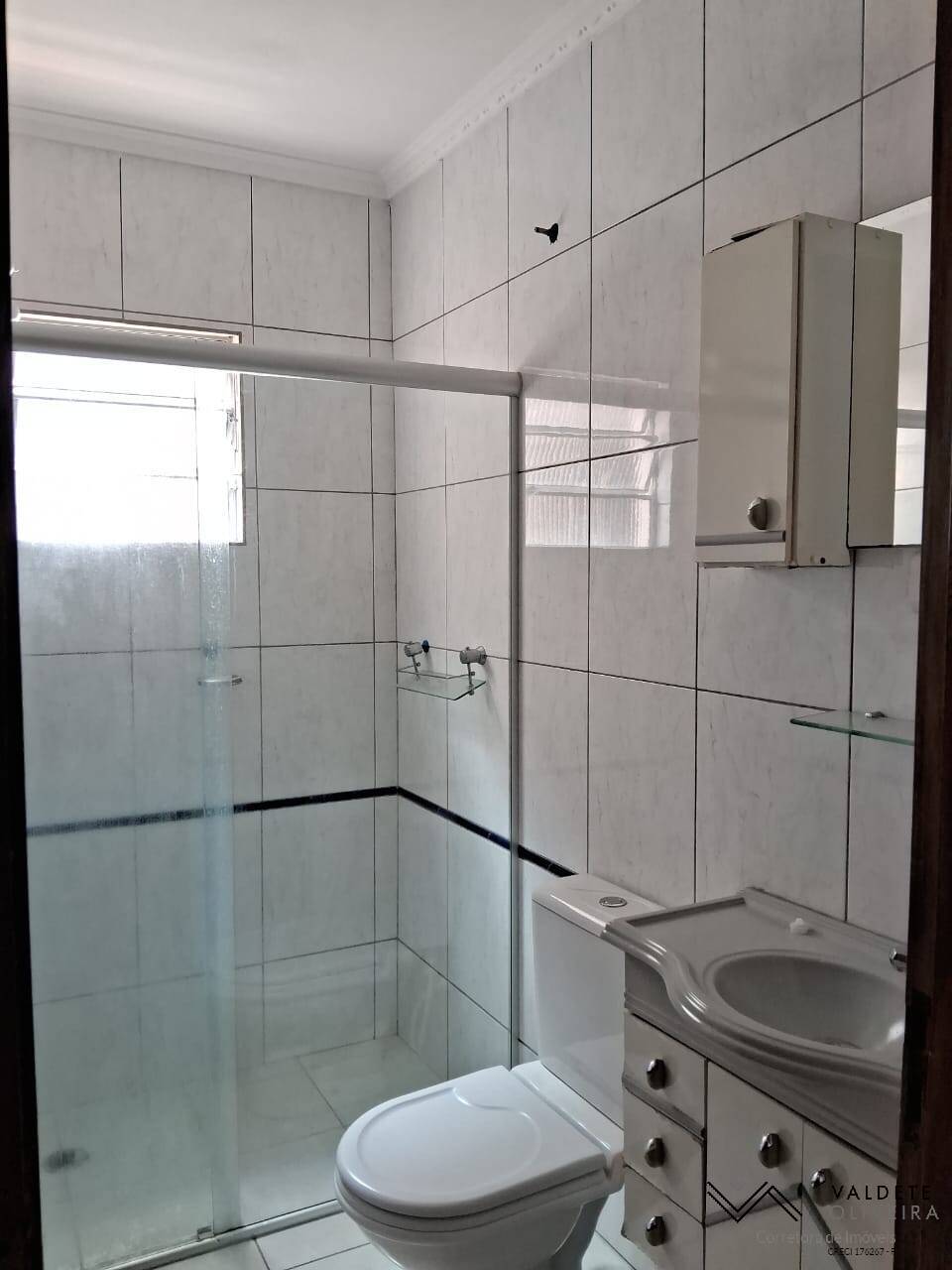 Casa à venda com 4 quartos, 240m² - Foto 18