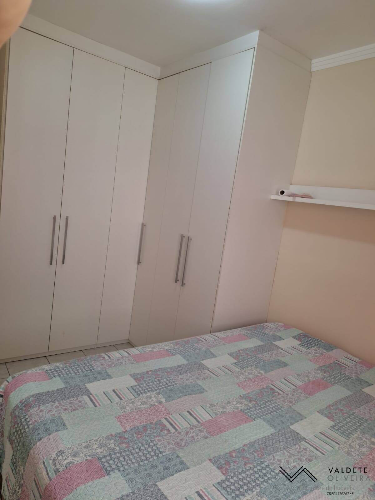 Apartamento à venda com 2 quartos, 59m² - Foto 4