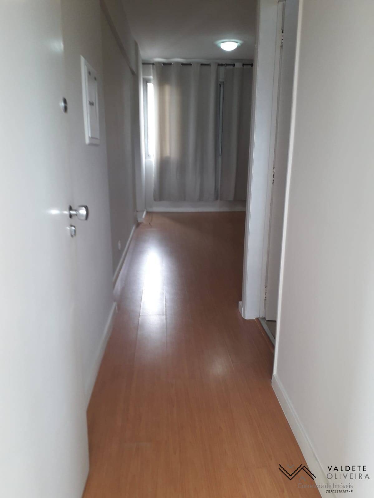 Apartamento à venda com 1 quarto, 50m² - Foto 3