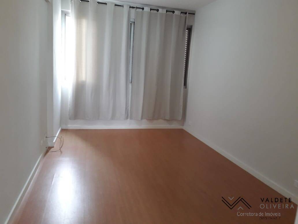 Apartamento à venda com 1 quarto, 50m² - Foto 1