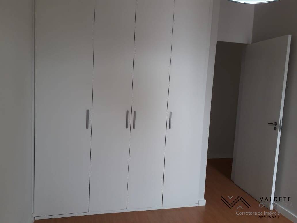 Apartamento à venda com 1 quarto, 50m² - Foto 9