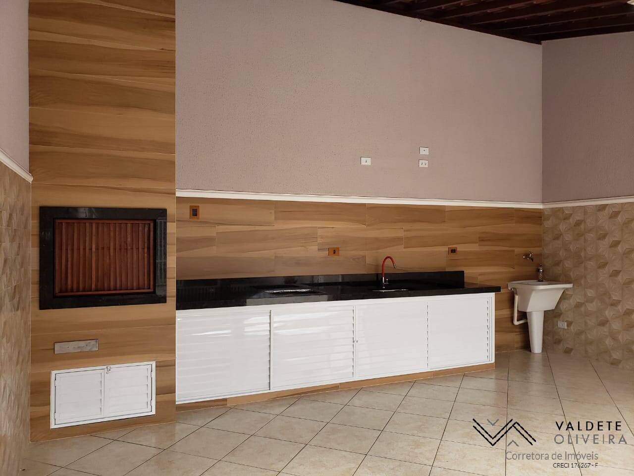 Casa à venda com 2 quartos, 90m² - Foto 6