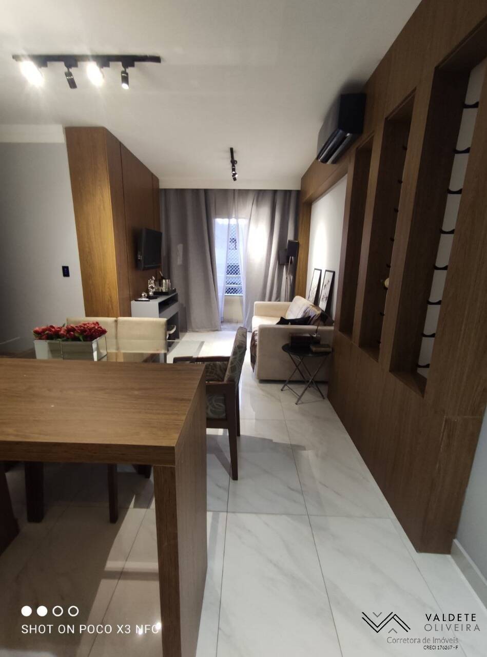 Apartamento à venda com 2 quartos, 60m² - Foto 1