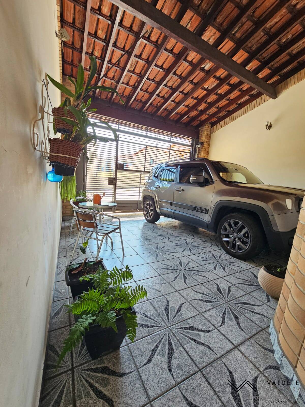 Casa à venda com 2 quartos, 180m² - Foto 4