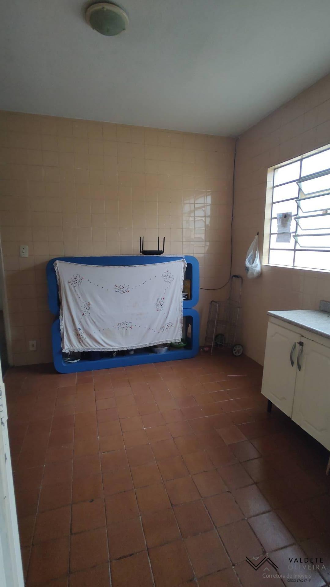 Casa à venda com 2 quartos, 92m² - Foto 8