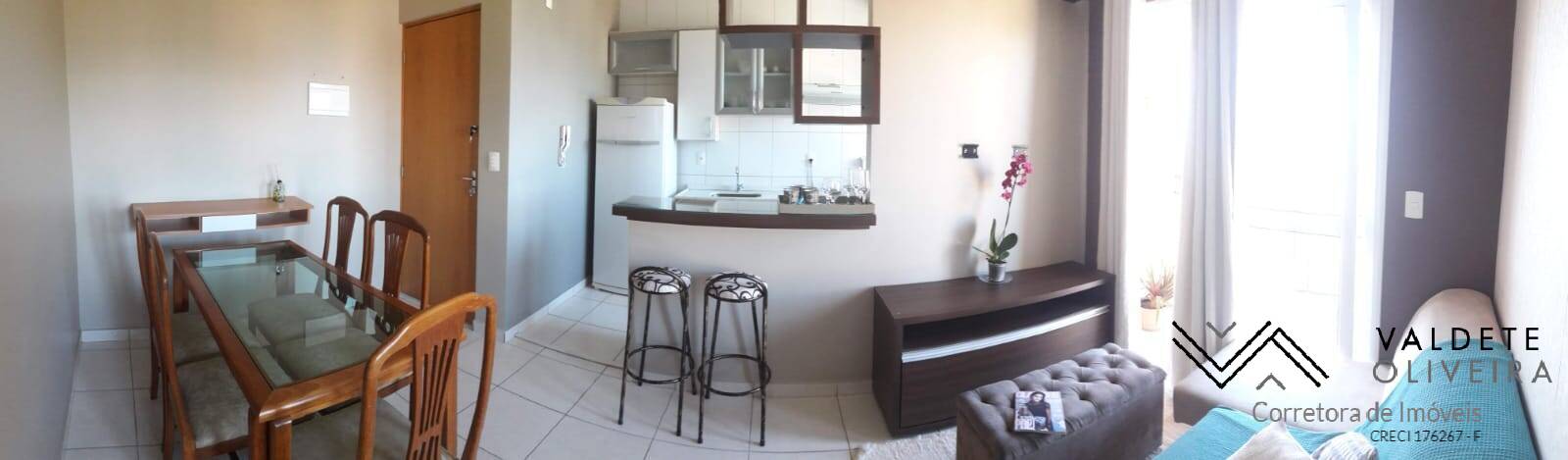 Apartamento à venda com 2 quartos, 45m² - Foto 3