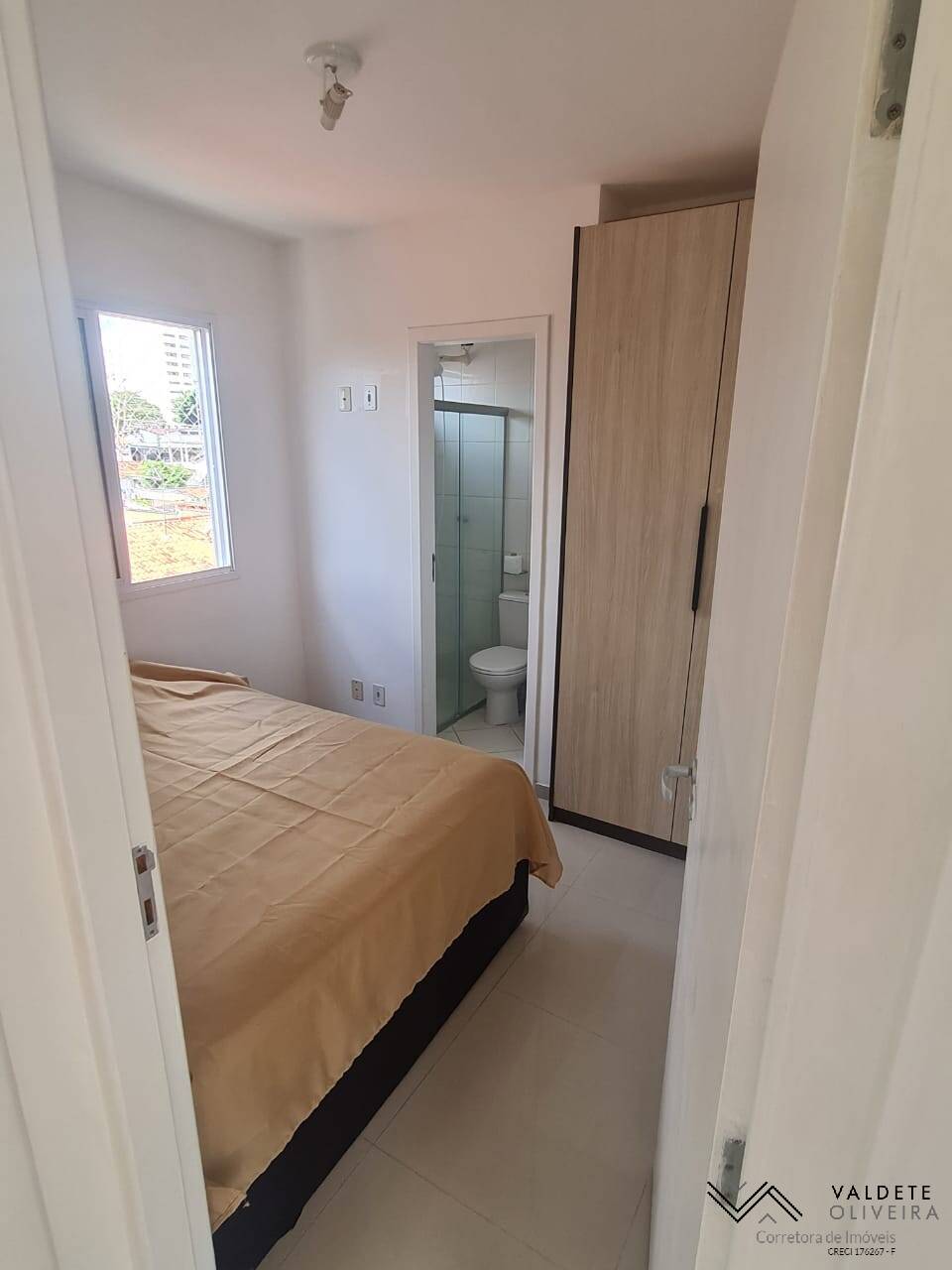 Apartamento à venda com 2 quartos, 76m² - Foto 4