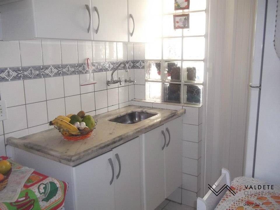 Apartamento à venda com 3 quartos, 60m² - Foto 4