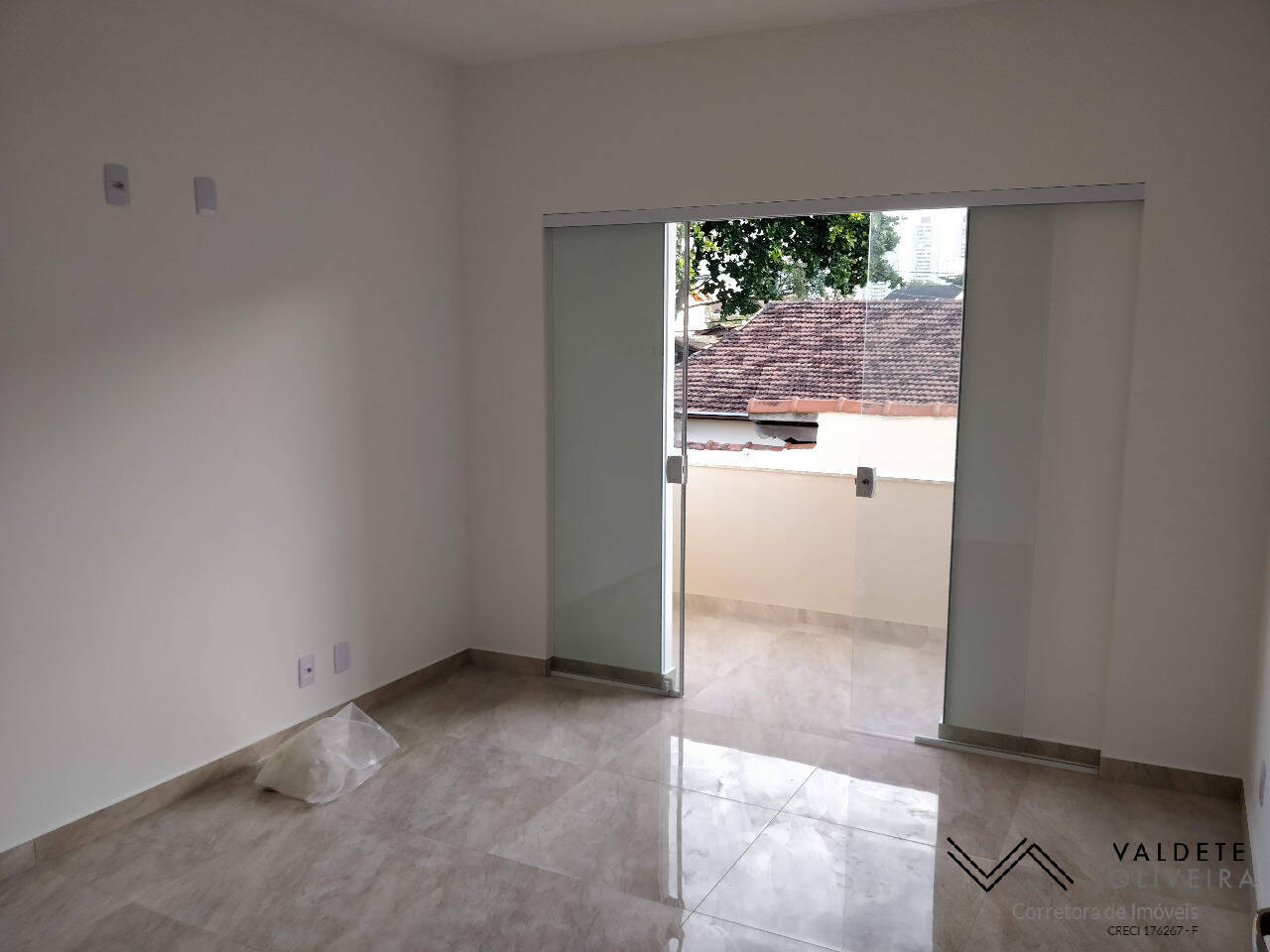 Apartamento à venda com 4 quartos, 180m² - Foto 5