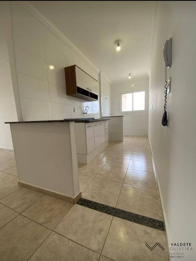 Apartamento à venda com 2 quartos, 55m² - Foto 3