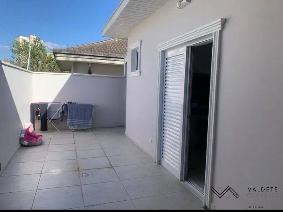 Casa à venda com 3 quartos, 160m² - Foto 15