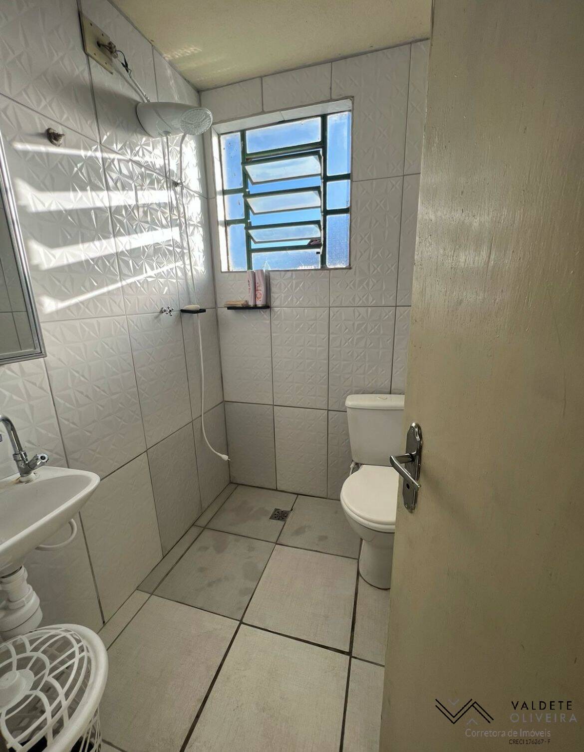 Casa à venda com 2 quartos, 82m² - Foto 10