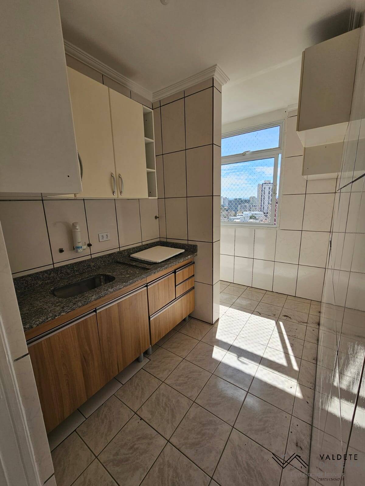 Apartamento à venda com 1 quarto, 50m² - Foto 1