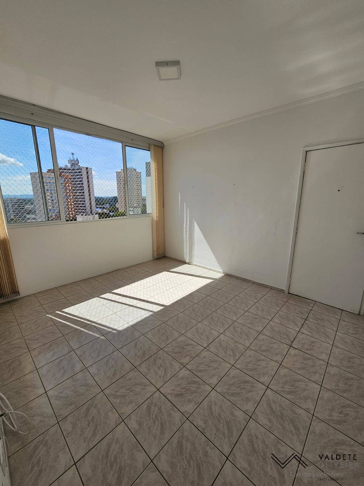 Apartamento à venda com 1 quarto, 50m² - Foto 5