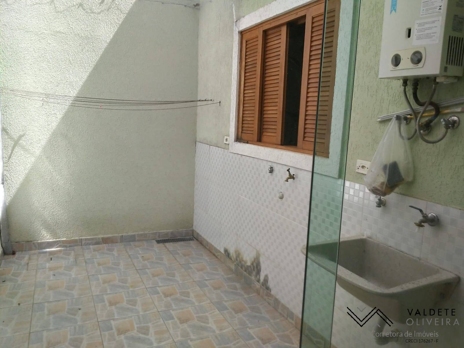 Casa à venda com 3 quartos, 119m² - Foto 13