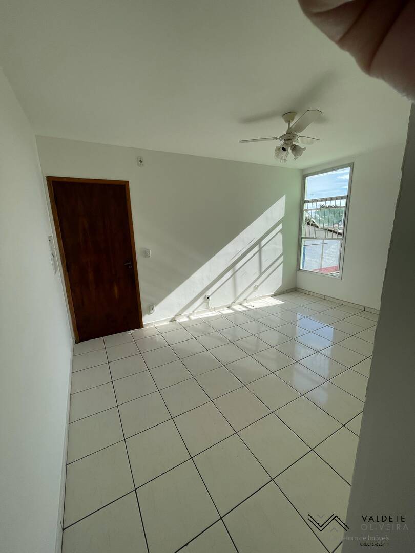 Apartamento à venda com 2 quartos, 50m² - Foto 13