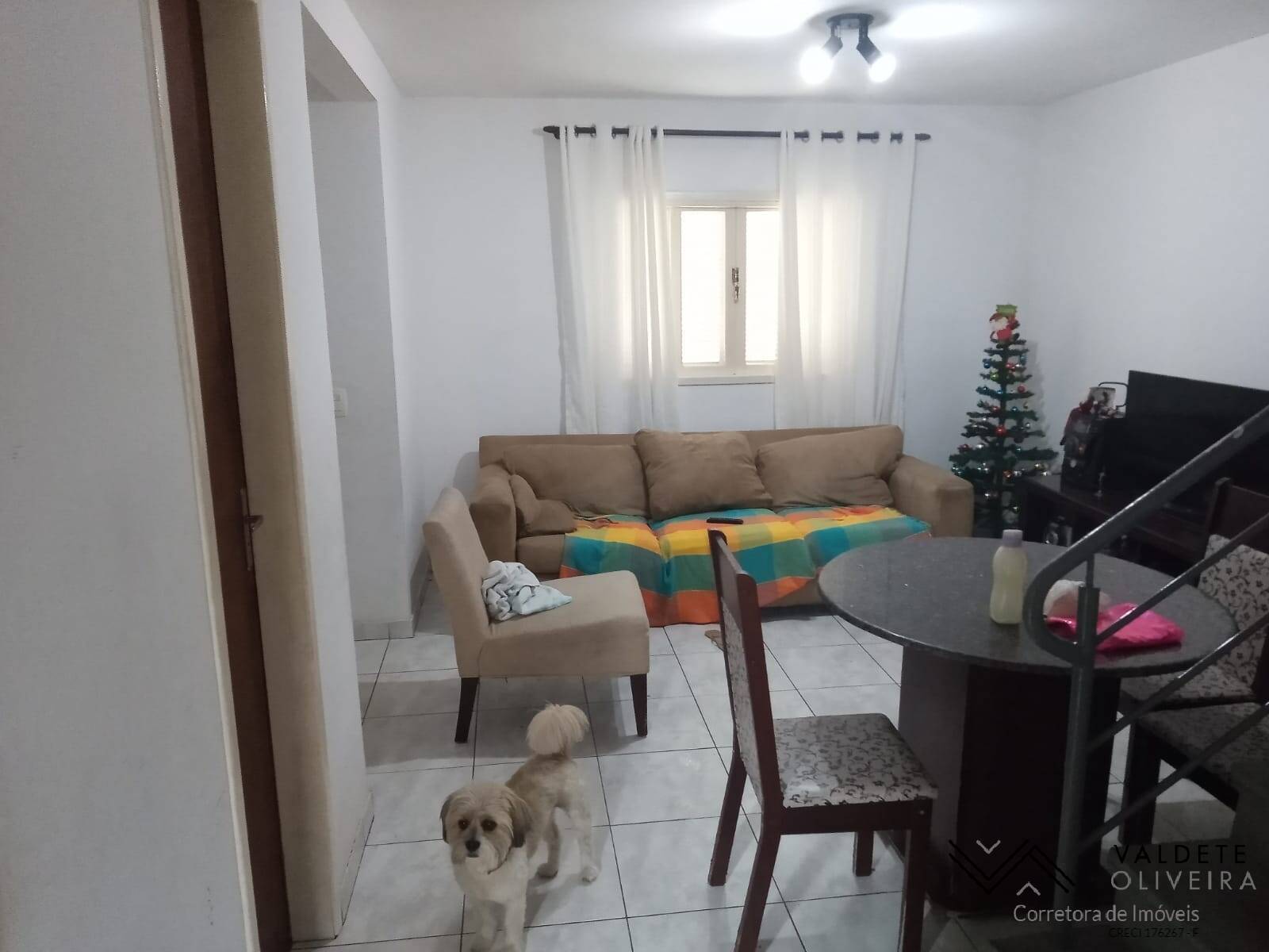 Sobrado à venda com 2 quartos, 75m² - Foto 1