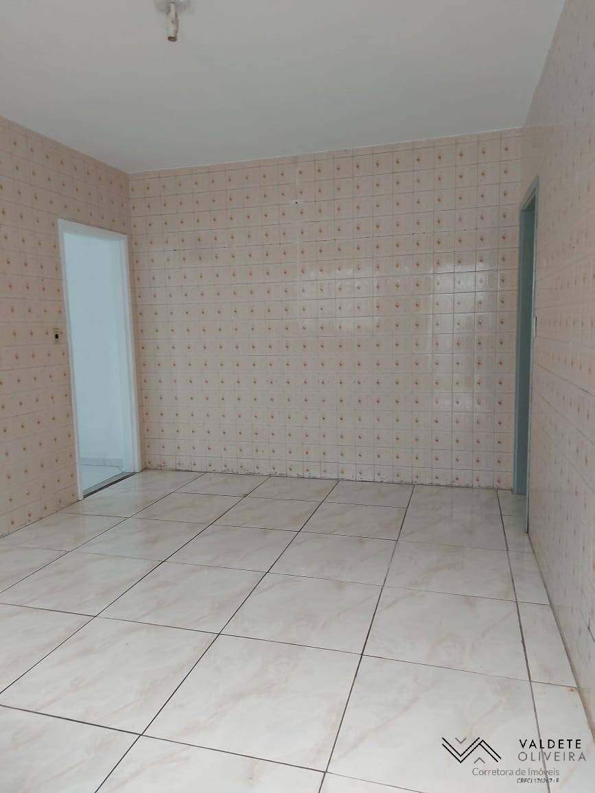 Casa à venda com 2 quartos, 150m² - Foto 19