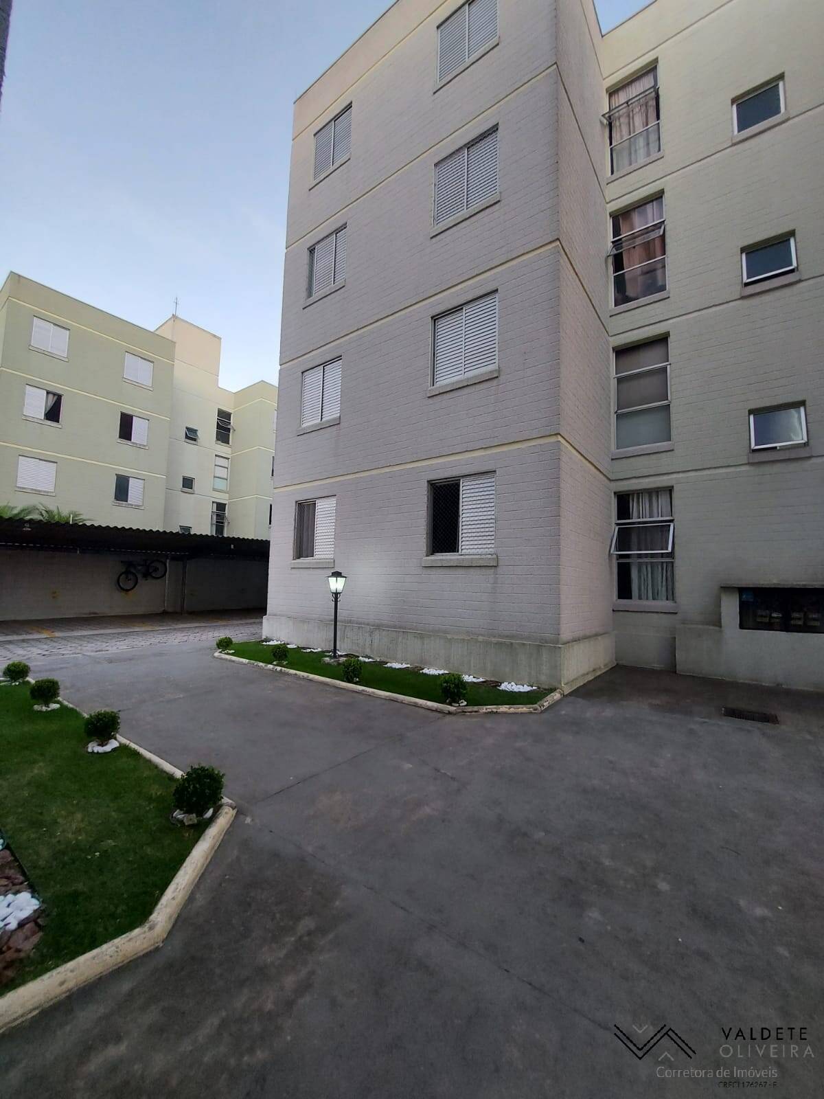 Apartamento à venda com 2 quartos, 55m² - Foto 8