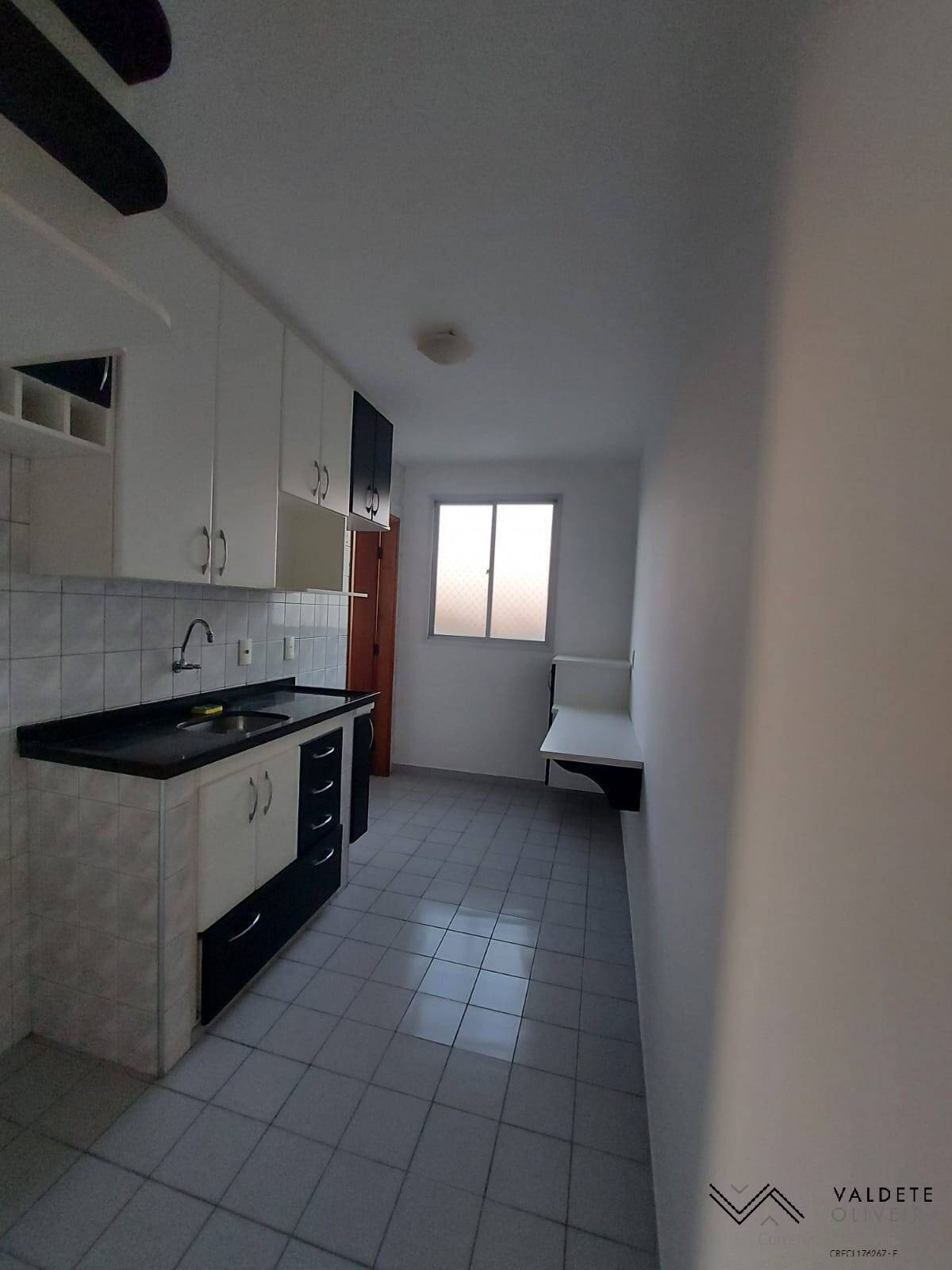 Apartamento à venda com 2 quartos, 55m² - Foto 2