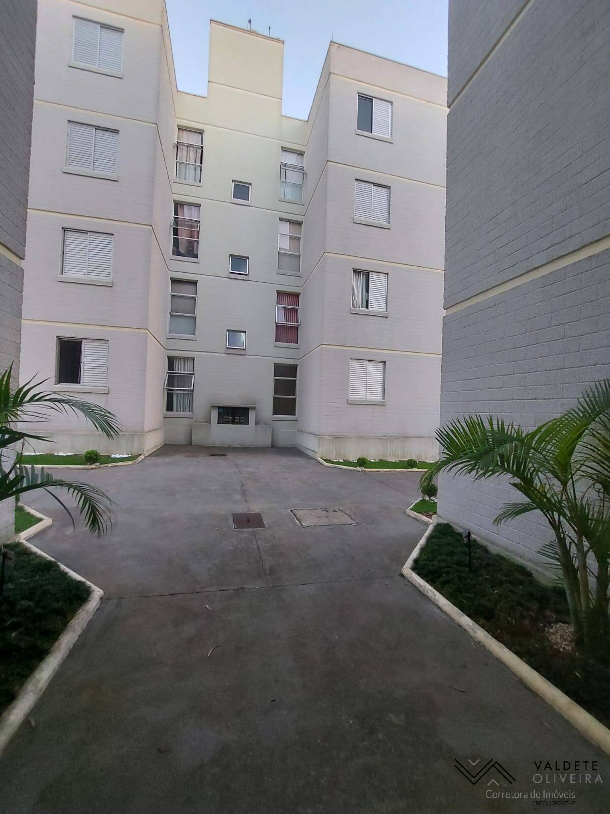 Apartamento à venda com 2 quartos, 55m² - Foto 25