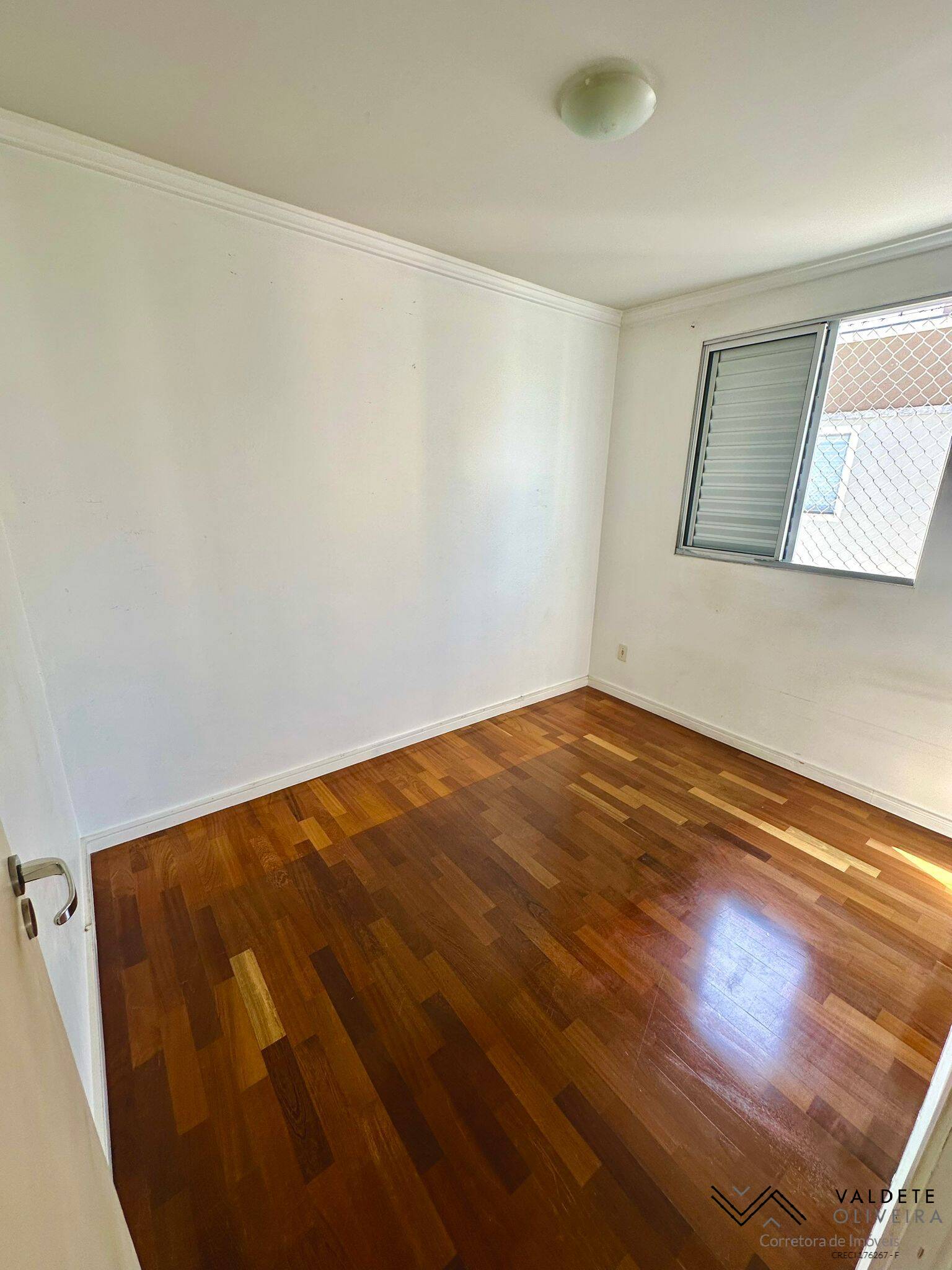 Apartamento à venda com 2 quartos, 48m² - Foto 4