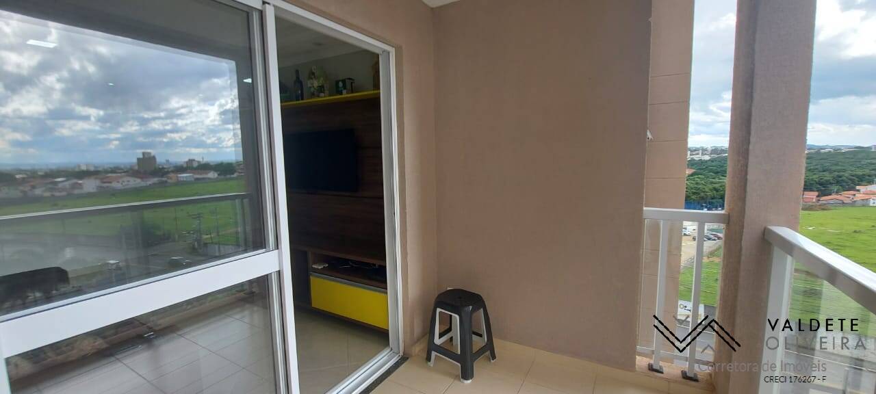 Apartamento à venda com 2 quartos, 75m² - Foto 9