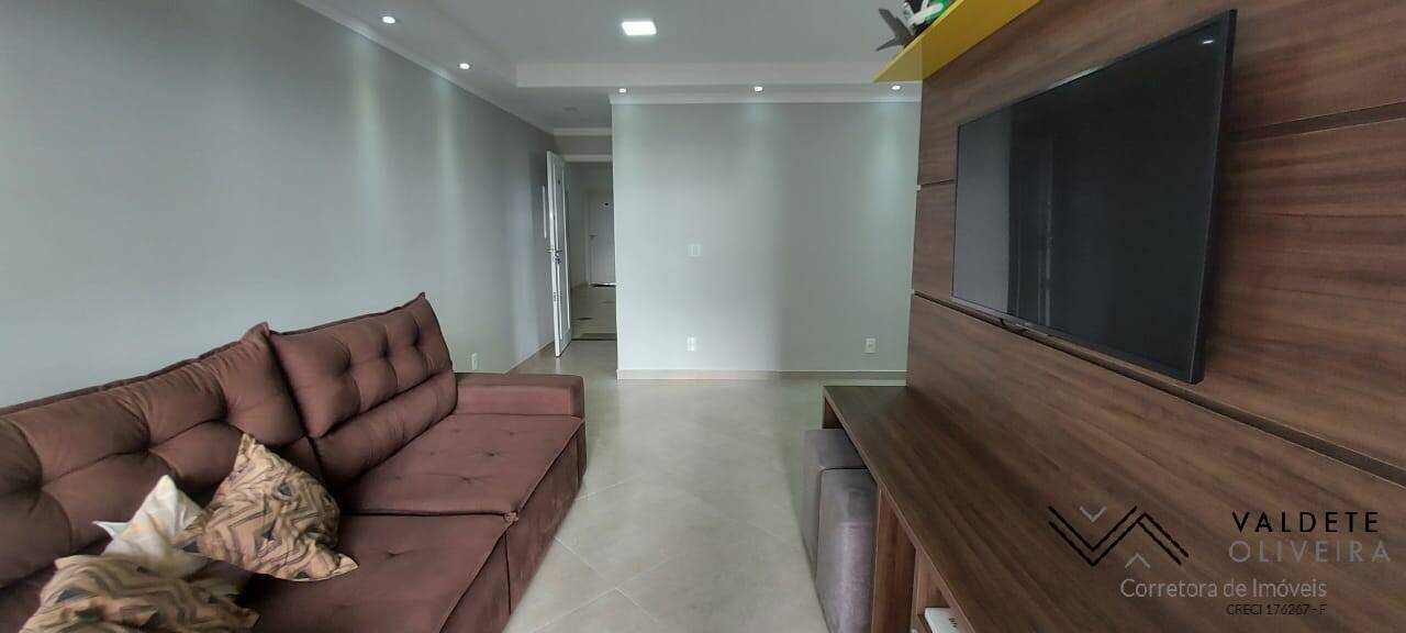 Apartamento à venda com 2 quartos, 75m² - Foto 12