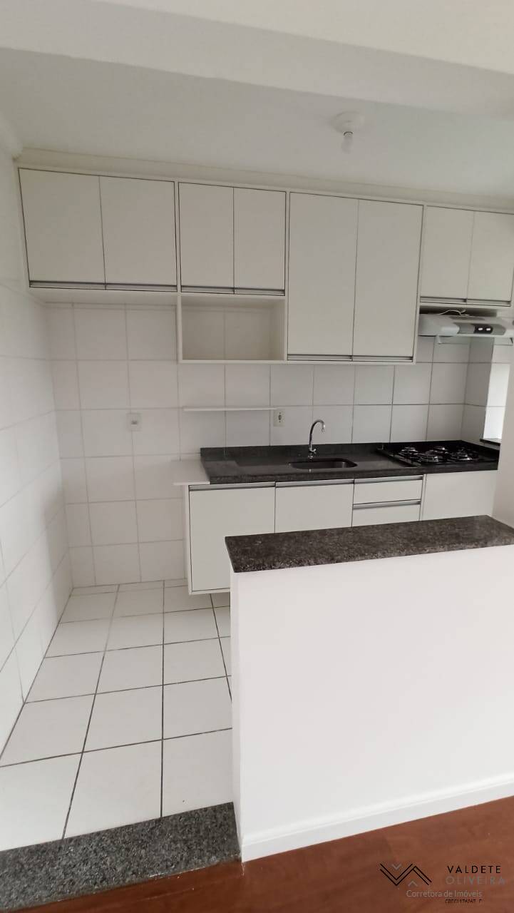 Apartamento à venda com 3 quartos, 50m² - Foto 4