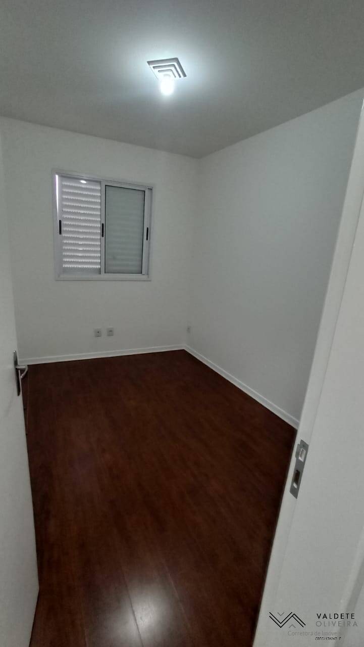 Apartamento à venda com 3 quartos, 50m² - Foto 11