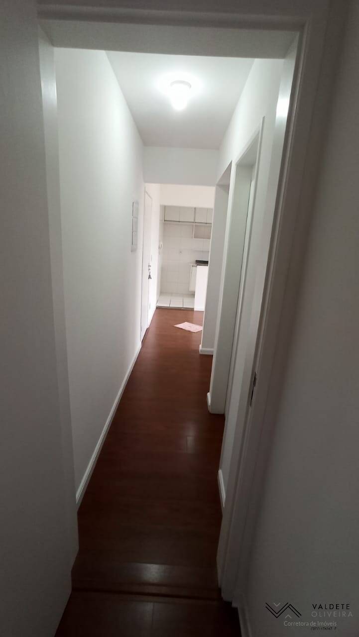 Apartamento à venda com 3 quartos, 50m² - Foto 12