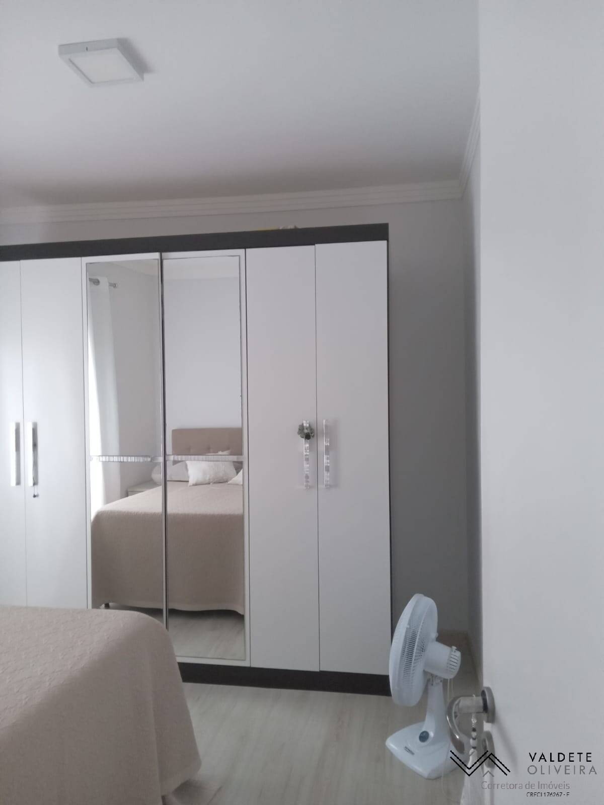 Casa à venda com 2 quartos, 164m² - Foto 9