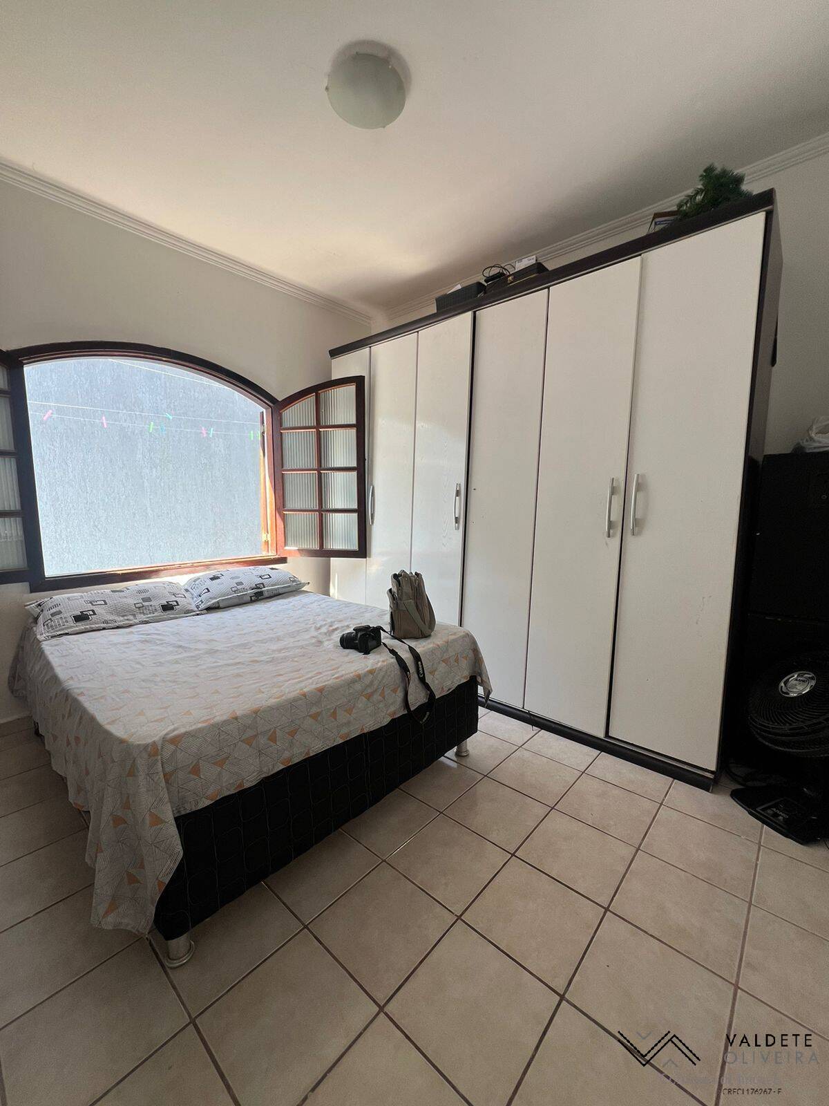 Casa à venda com 3 quartos, 179m² - Foto 6