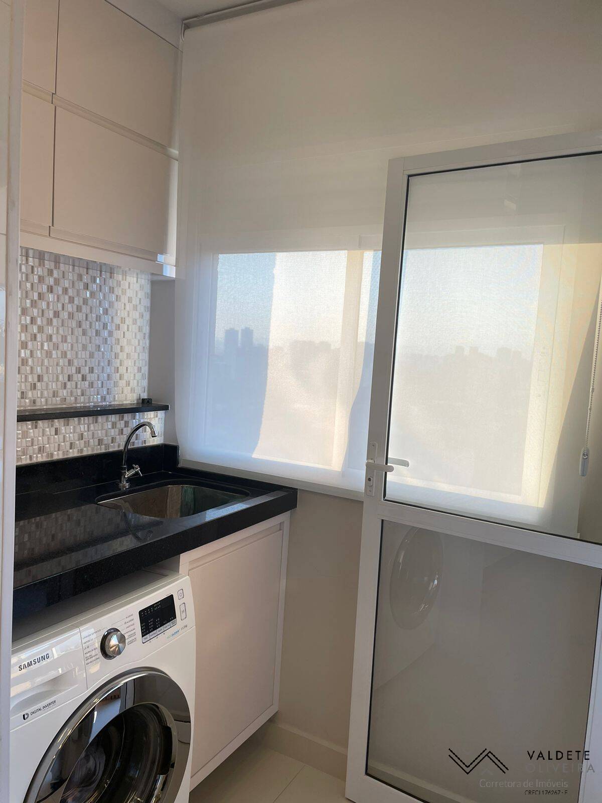 Apartamento à venda com 2 quartos, 61m² - Foto 7