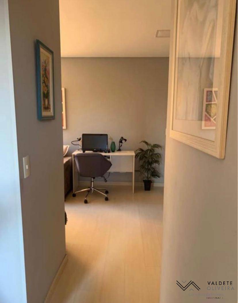 Apartamento à venda com 2 quartos, 55m² - Foto 11