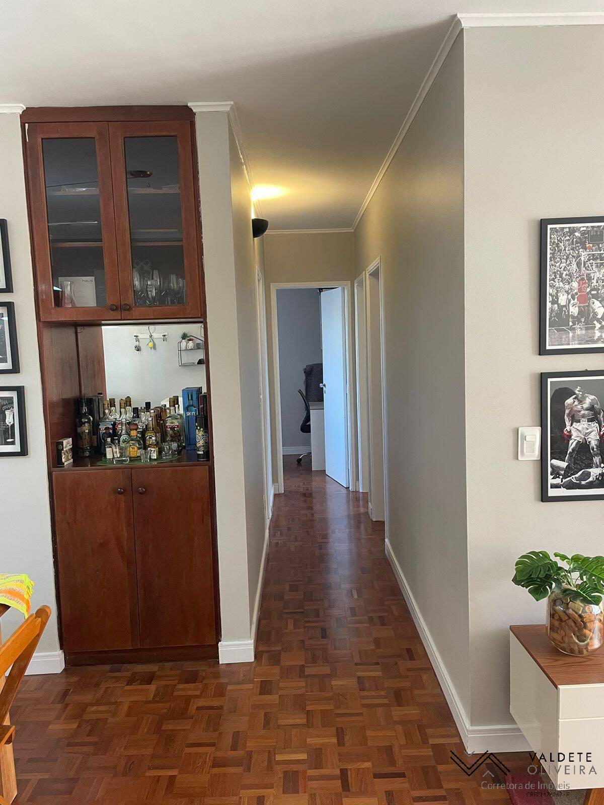 Apartamento à venda com 3 quartos, 85m² - Foto 4