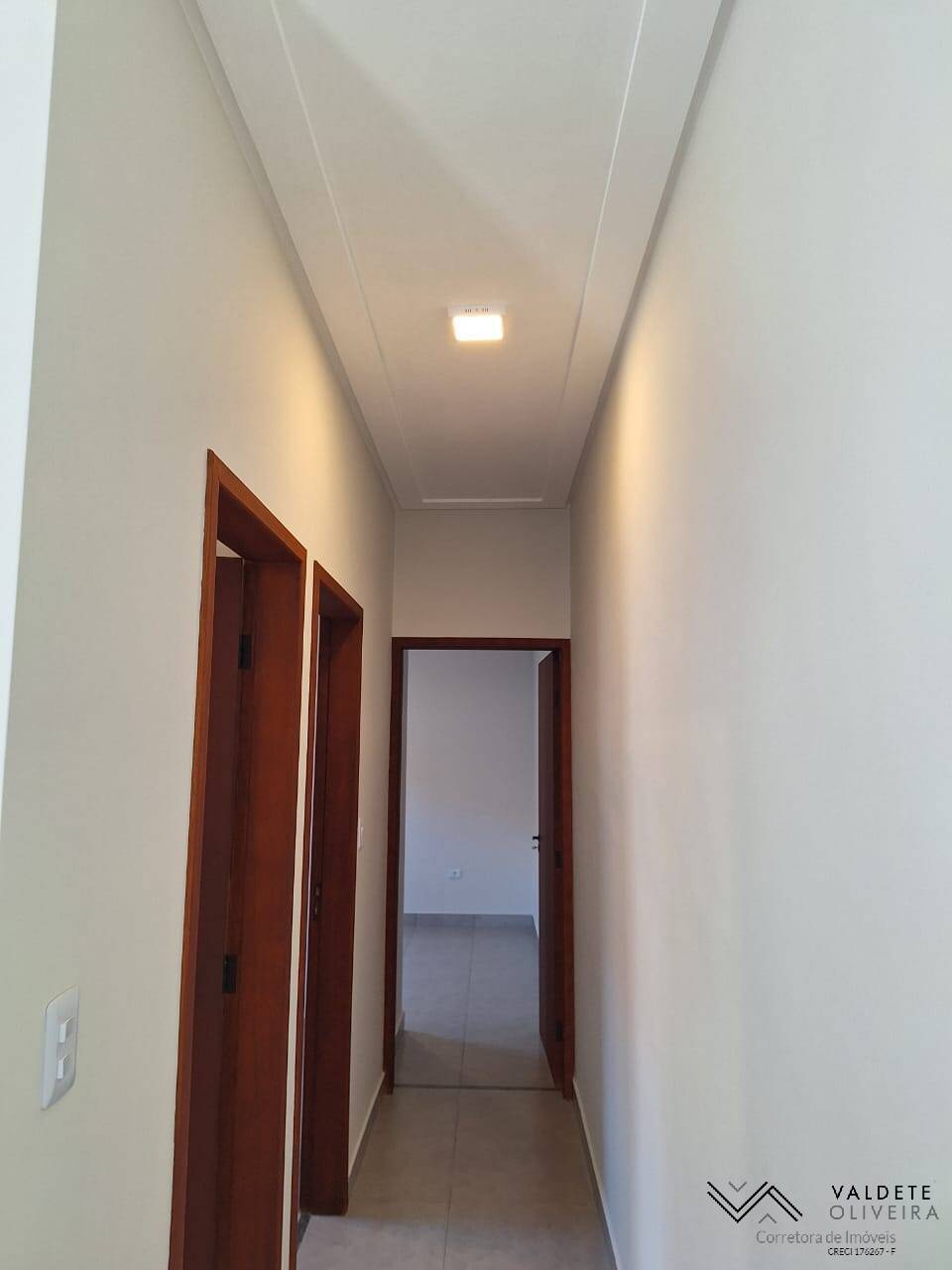 Casa à venda com 2 quartos, 125m² - Foto 10