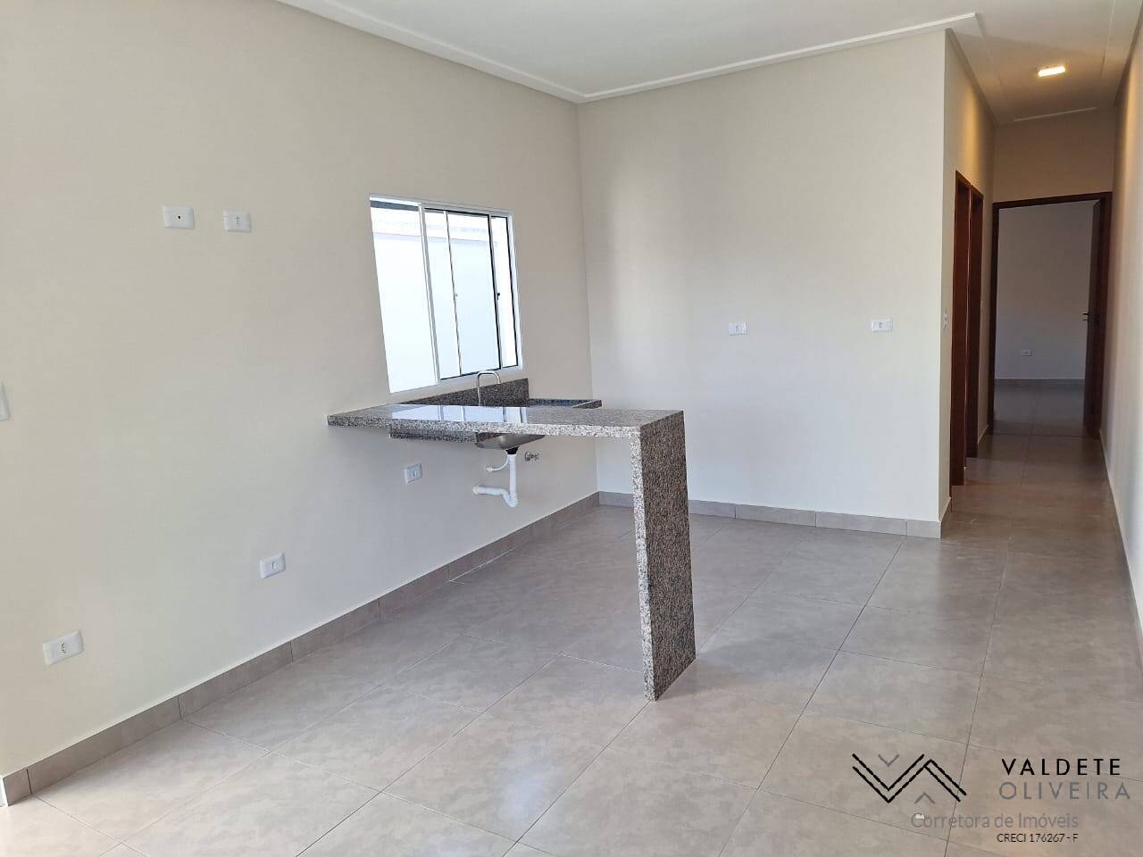 Casa à venda com 2 quartos, 125m² - Foto 8