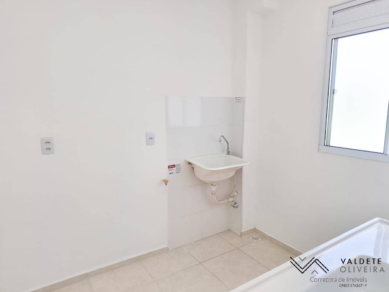 Apartamento à venda com 2 quartos, 40m² - Foto 3